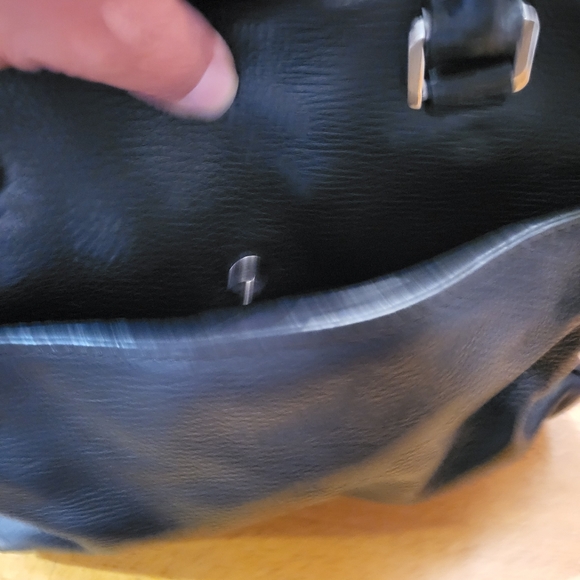 💥💥💥SALE💥💥💥Michael Kors Sloan Black Leather Tote w/Silver hardware. - Picture 5 of 7